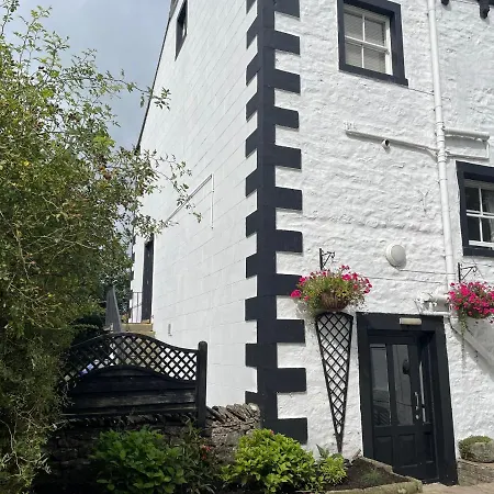 New Clapham (North Yorkshire)